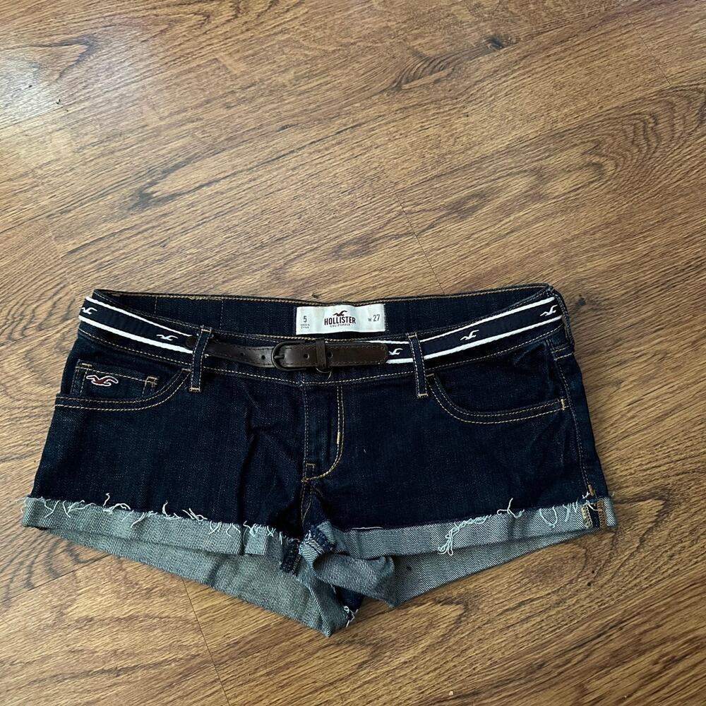 Hollister Y2K blue denim low rise roll up hem sexy shorts size 27 5 belted belt